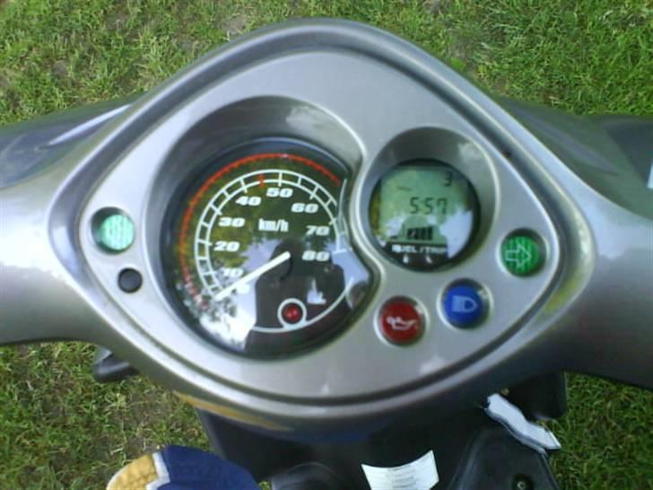 Yamaha Jog R  ( solgt )  billede 6