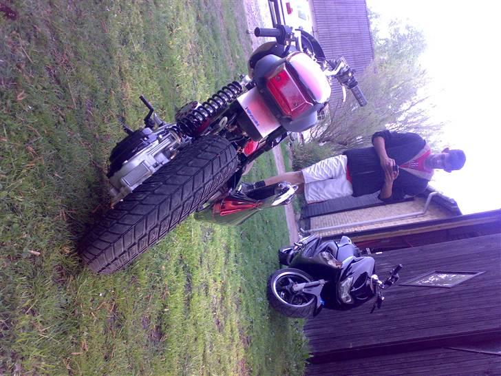 Yamaha Aerox LC DD EVO2 ( byttet - min aerox. og min bedste ven`s ssm :)<3 billede 18