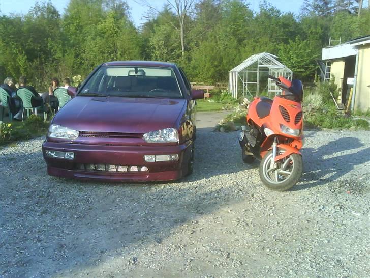 Aprilia sr50 LC DD evo 2 - ved siden af min bror`s vento :) billede 12