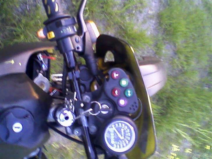 Suzuki Rmx BYTTET :'( billede 12