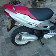 Peugeot Speedfight 2 R-cup