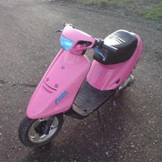 Yamaha Jog FS - PINK!