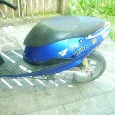 Suzuki estilete solgt