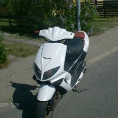 Peugeot Peugeot Speedfight 1