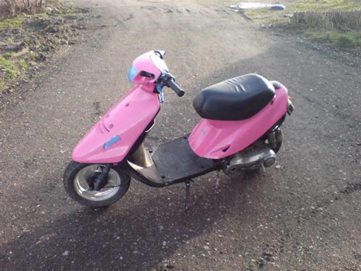 Yamaha Jog FS - PINK! billede 1