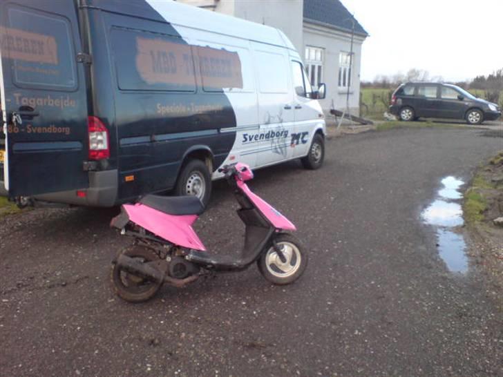 Yamaha Jog FS - PINK! billede 17