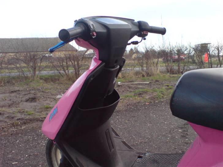 Yamaha Jog FS - PINK! billede 19