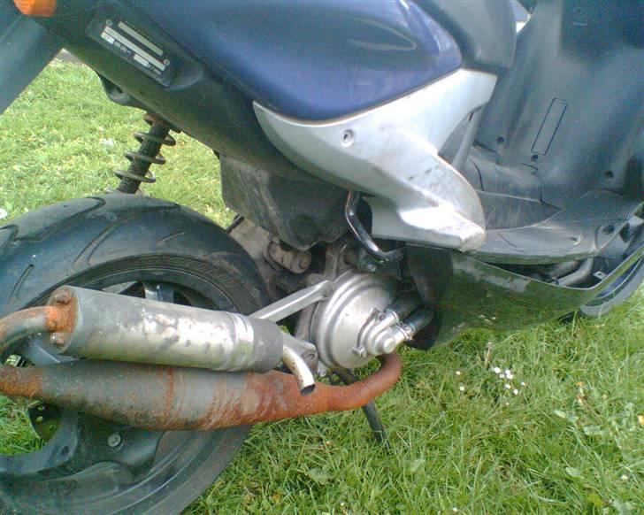 Yamaha aerox ( solgt ) billede 3