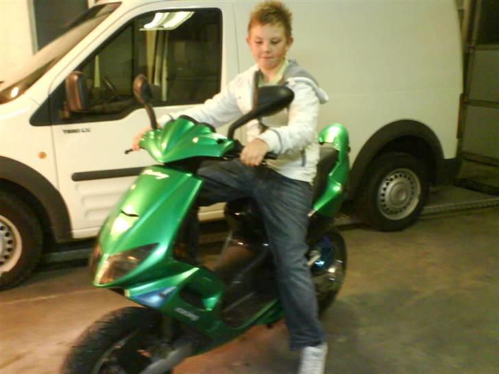 Peugeot speedfight - min ven der sedder på min speedfight1 billede 4