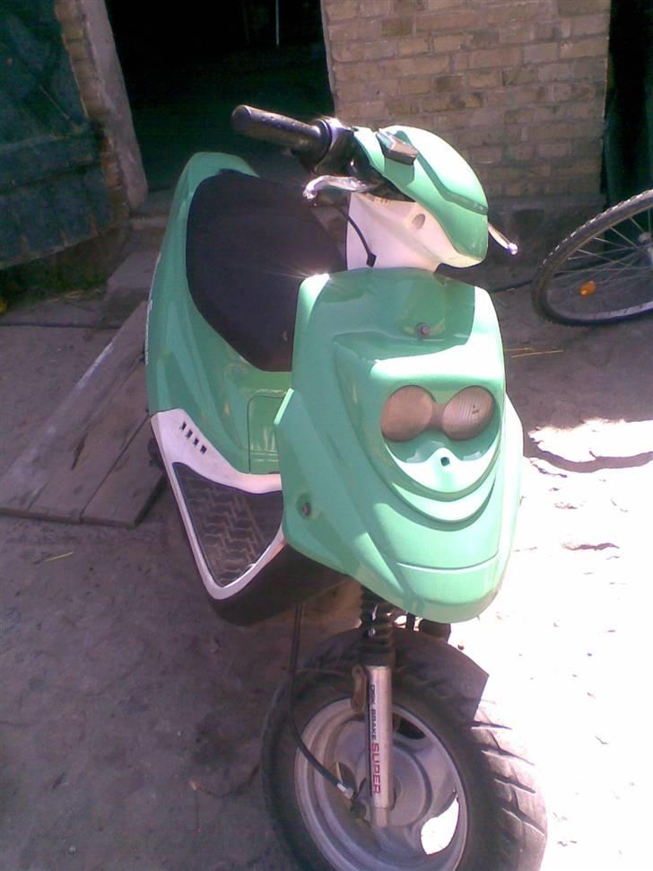 PGO hot 50   ( solgt) - før den bliv malet  billede 1