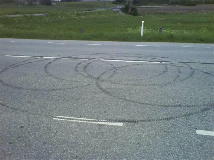 Gilera Rcr ( Solgt ) - Dæk-Afbrændning På Aalborgvejen :b billede 7