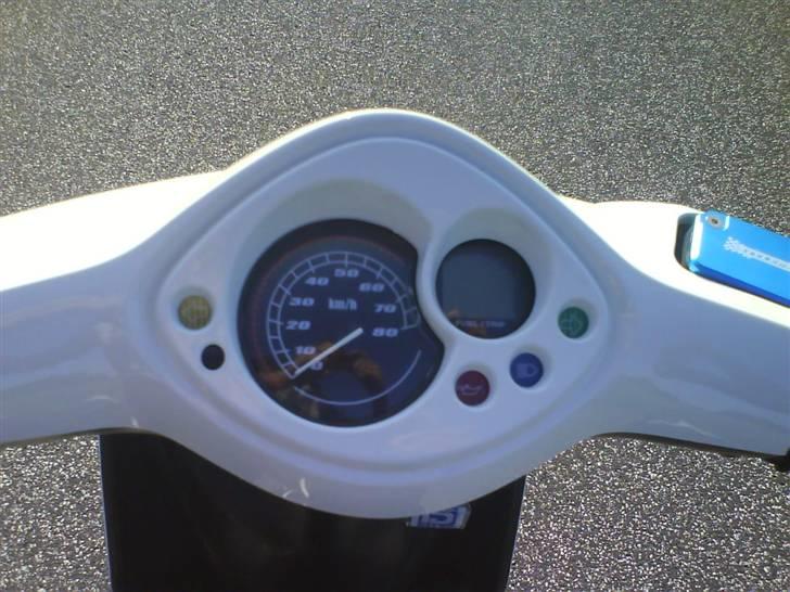 Yamaha jog r (SOLGT)... billede 9