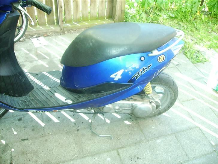 Suzuki estilete solgt billede 1