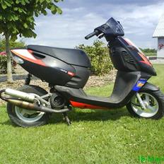 Aprilia sonic Solgt