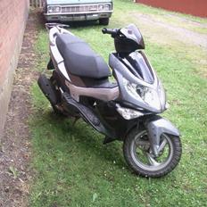 PGO G-max solgt