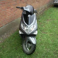 PGO G-max solgt