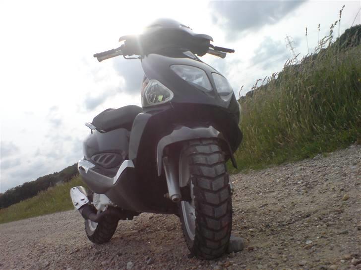 PGO Dr. Big - Black & White billede 1