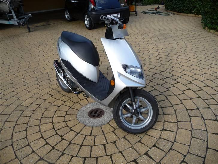 Suzuki Estilete BYTTET billede 1