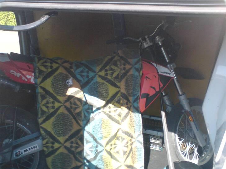 Aprilia SX50 - Væk billede 4