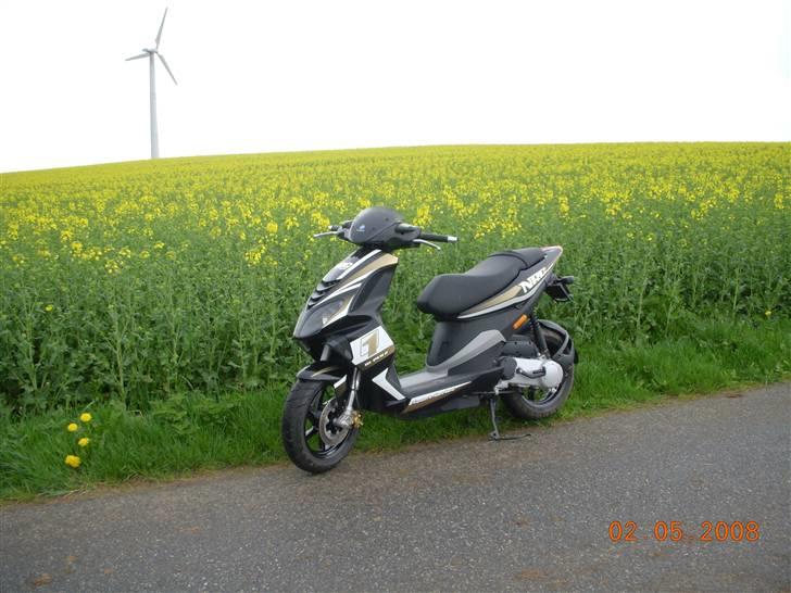 Piaggio NRG Power DT - Solgt billede 10