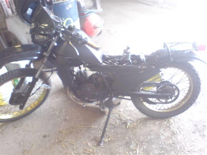 Suzuki TS 50 X SOLGT/BYTTET billede 17