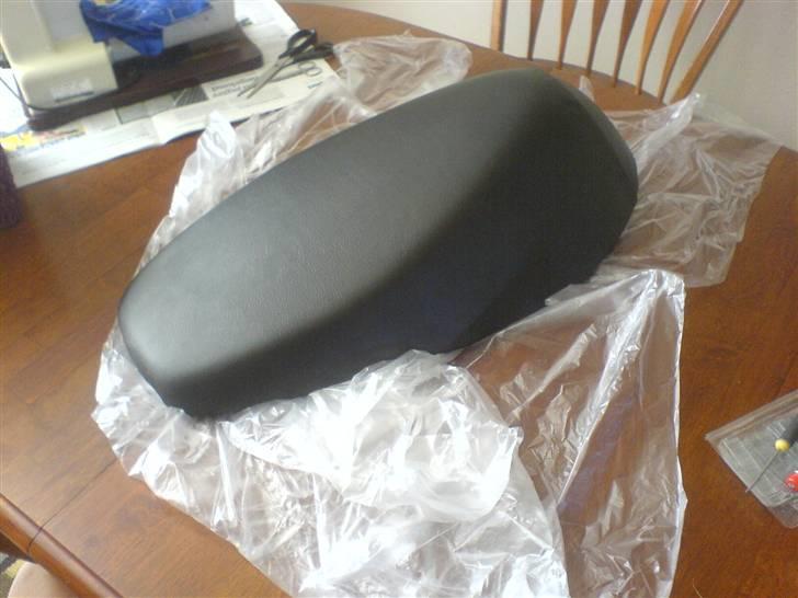 Aprilia Sonic Projekt [SOLGT] - har lige sat nyt hjemmesyet betræk på sædet billede 6