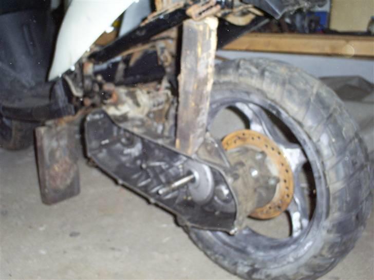 Yamaha Jogrox solgt i dele billede 3