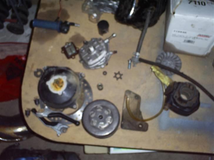 Yamaha Jogrox solgt i dele billede 7