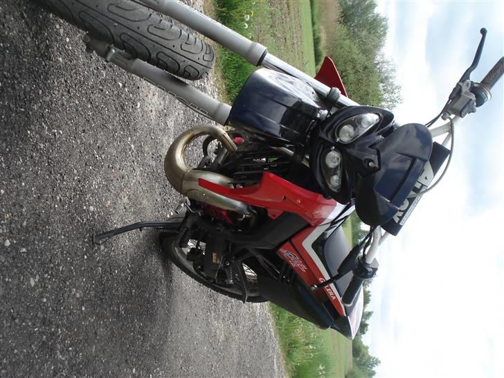 Gilera SMT . BYTTET! - NYT! 18.5 2008! billede 17