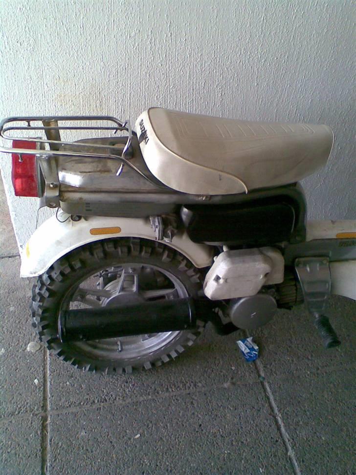 Suzuki FZ50 ( SOLGT ) billede 9