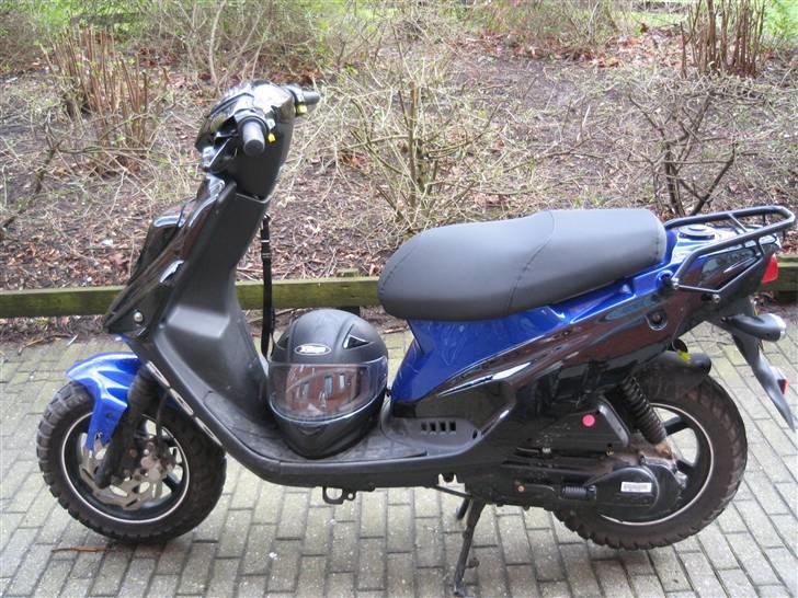 PGO hot 50 billede 4