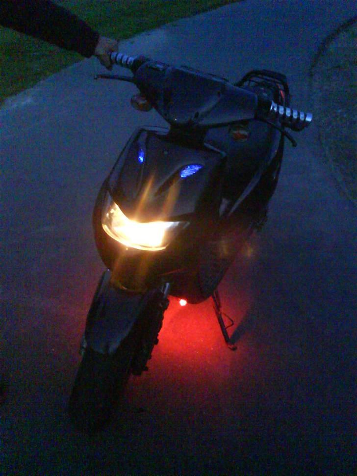 CPI Popcorn Bytter gerne - der er jo min lille babe med neon og dioder billede 6