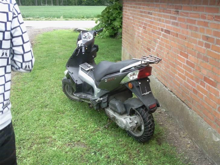 PGO G-max solgt billede 4