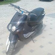 Yamaha Neos