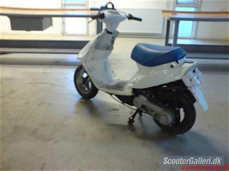 Yamaha jog as  SOLGT billede 4