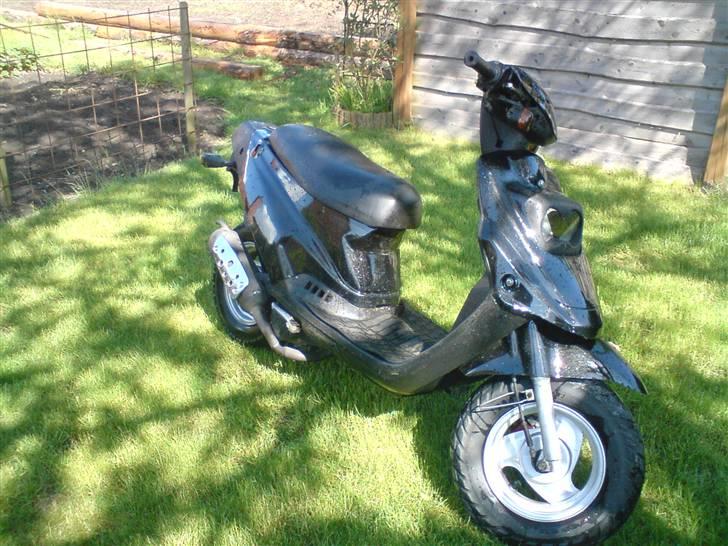 PGO Hot 50 <SOLGT> billede 2