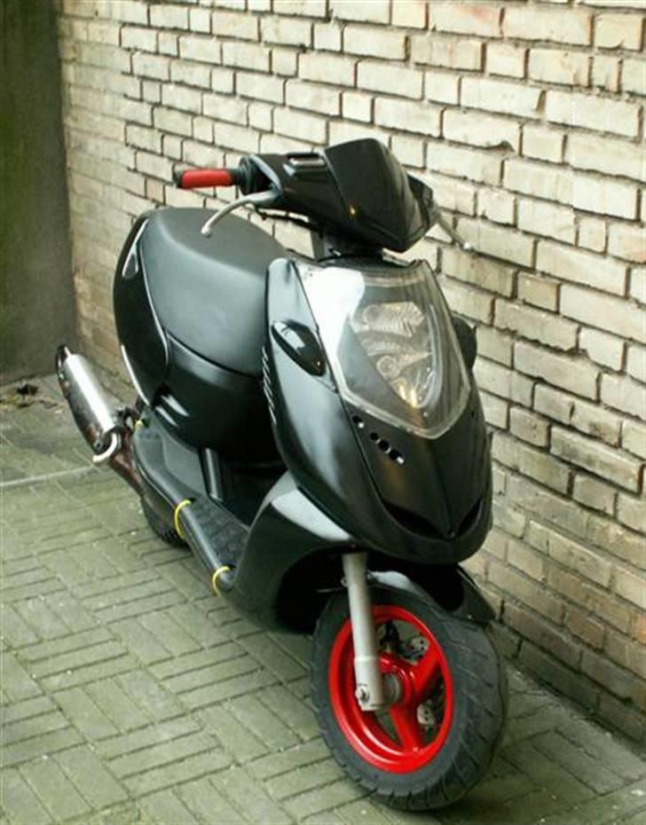 Aprilia Sonic SOLGT :'( billede 1