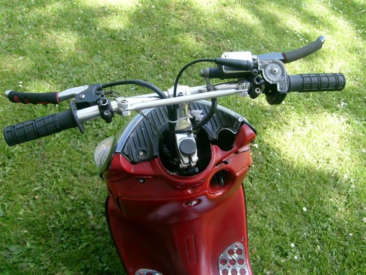 Aprilia Sonic SOLGT billede 12