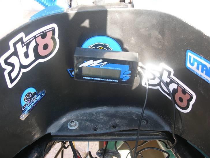 Yamaha Aerox Evo2 SOLGT - Den hurtige løsning når man ikk har en lang nok ledning billede 8