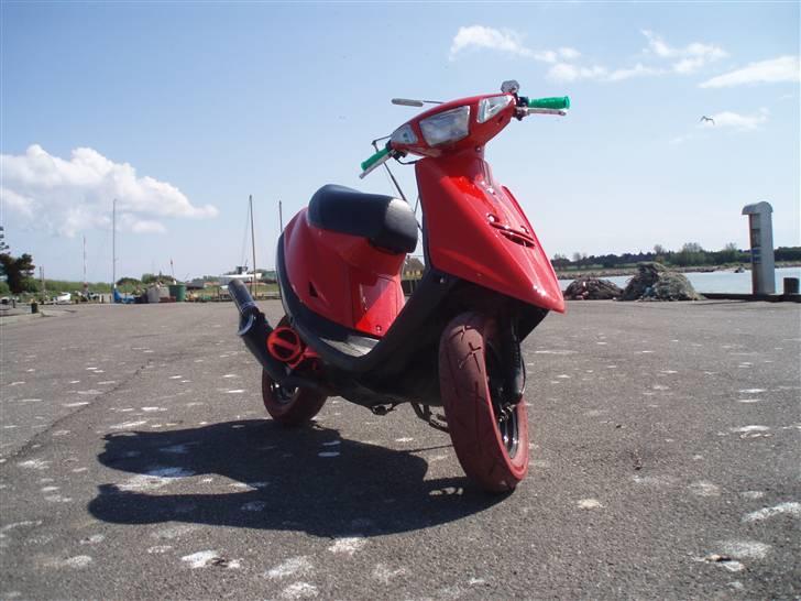 Yamaha jog as >>> S O L G T <<< - den 19/5-08 PÅ DK MINDSTE HAVN! billede 16