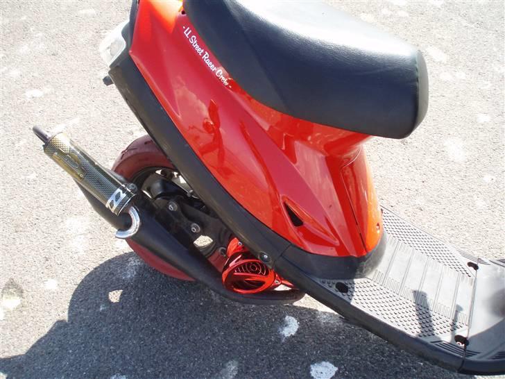 Yamaha jog as >>> S O L G T <<< - den 19/5-08  så kom der grise tryne på:P PÅ DK MINDSTE HAVN! billede 18