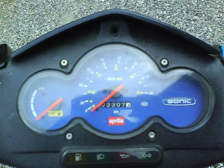 Aprilia Sonic GP, Står hos politi billede 6