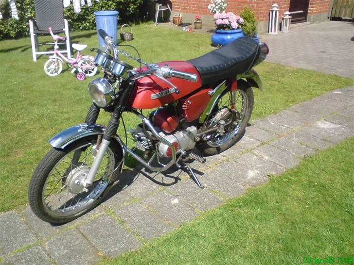 Suzuki k 50 billede 7