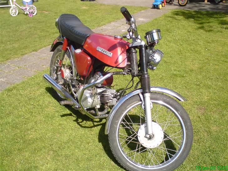 Suzuki k 50 billede 8