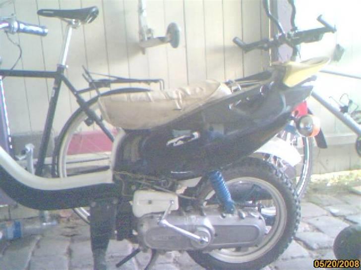 Suzuki FZ50 billede 1