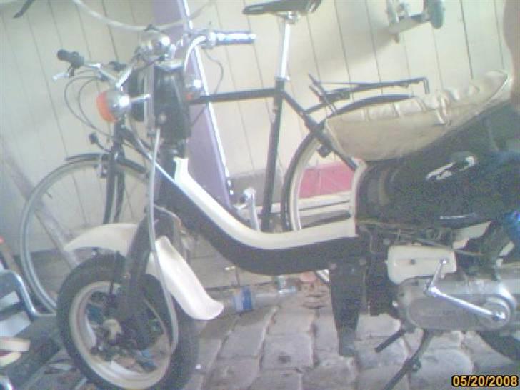 Suzuki FZ50 billede 3