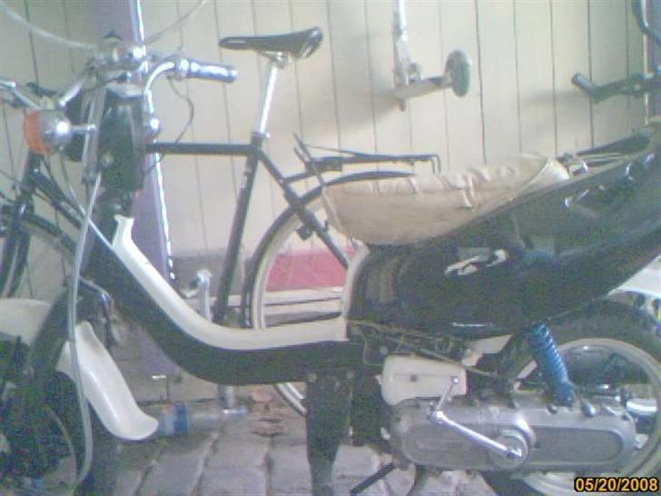 Suzuki FZ50 billede 4