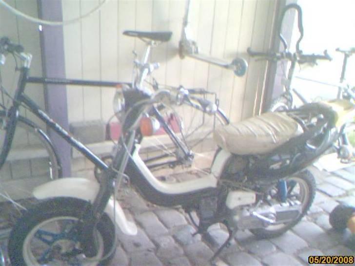 Suzuki FZ50 billede 5