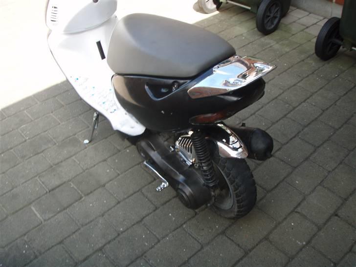 Aprilia Sonic - SOLGT billede 2