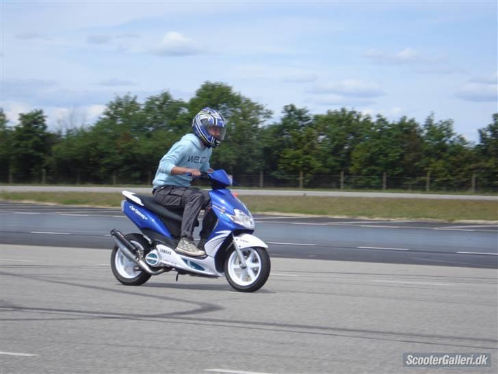 Yamaha Jog R SD AC byttet billede 1